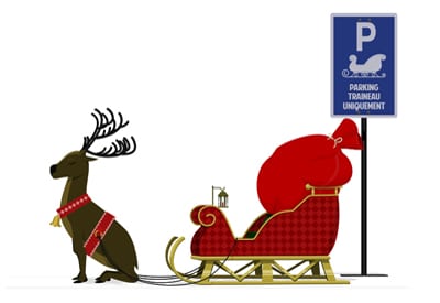 Image d'un petit renne avec traineau stationnés sur une place de parking gratuite prendant les fêtes de fin d'année.