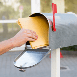 Boîte aux lettres illustrant la rubrique Courrier